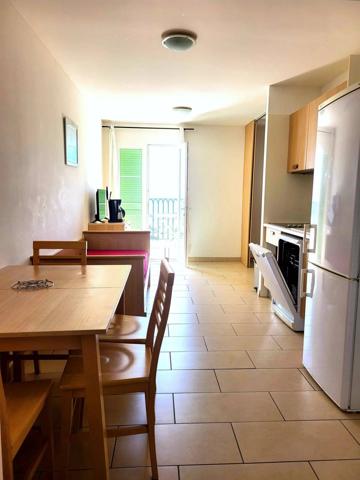 Appartement T2 vue mer sur le port de Solenzara