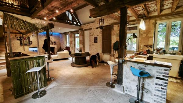 Maison 5 pièces - 165 m²