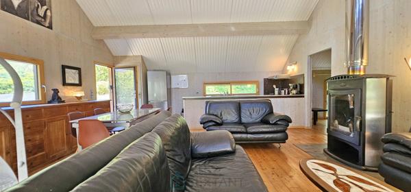 Maison d'architecte de 65m² situé à Vitrac, l’un des villages les plus prisés du Périgord Noir