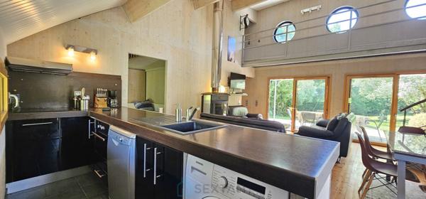 Maison d'architecte de 65m² situé à Vitrac, l’un des villages les plus prisés du Périgord Noir