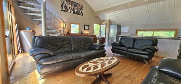 Maison d'architecte de 65m² situé à Vitrac, l’un des villages les plus prisés du Périgord Noir