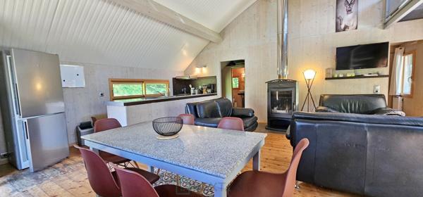 Maison d'architecte de 65m² situé à Vitrac, l’un des villages les plus prisés du Périgord Noir