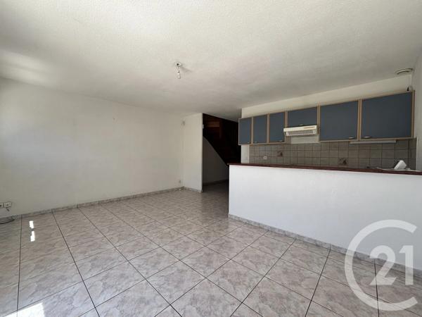 Maison à vendre  4 pièces - 73,94 m 2   AGDE  - 34