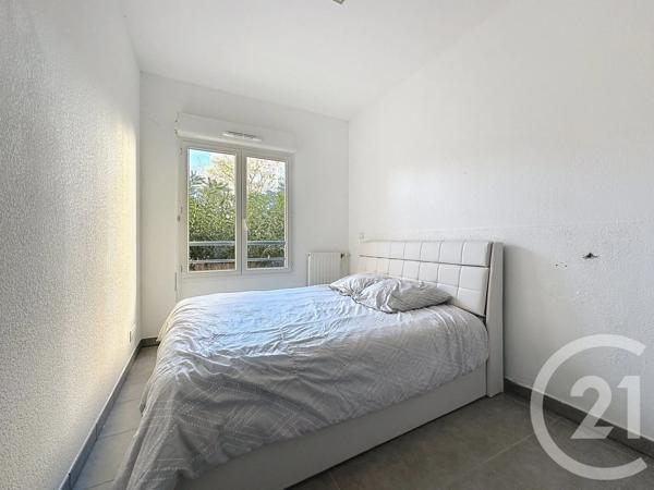 Appartement T2 à vendre  2 pièces - 36,61 m 2   JUVIGNAC  - 34