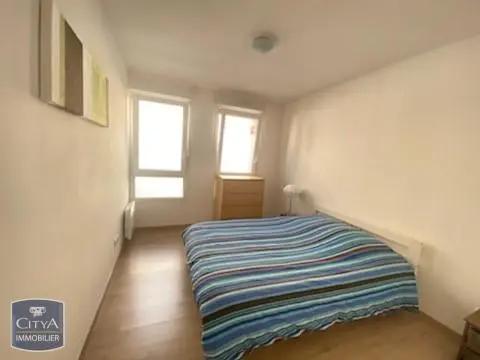 Appartement à louer 2 pièces 48.02m²