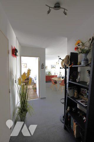 Appartement T4 récent avec garage