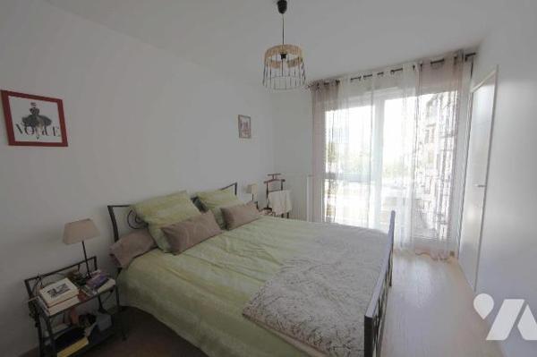 Appartement T4 récent avec garage