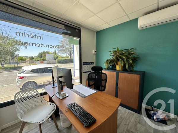 Immeuble à vendre  250 m 2   ALBI  - 81