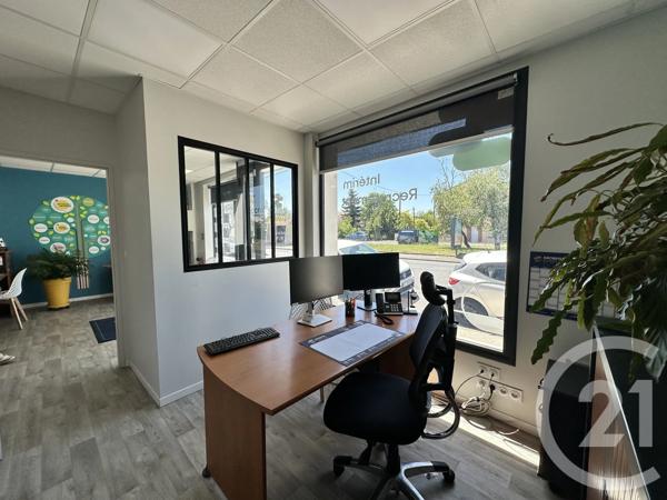 Immeuble à vendre  250 m 2   ALBI  - 81