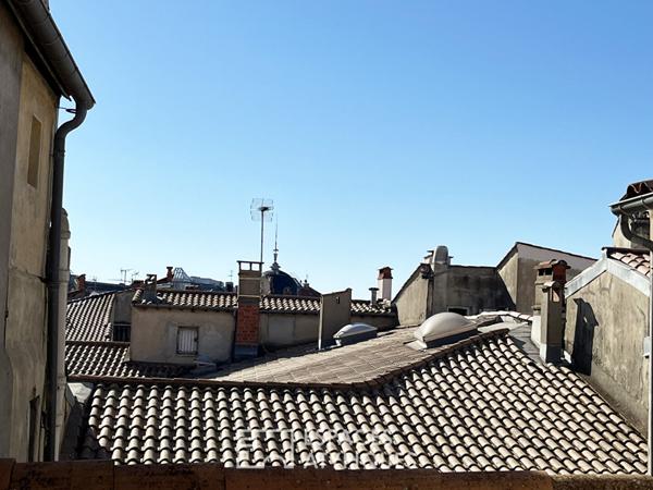 Vue sur les toits et cachet unique au coeur de l’Écusson