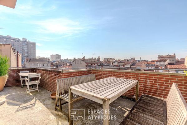 Triplex d’architecte suspendu sur les toits de Toulouse