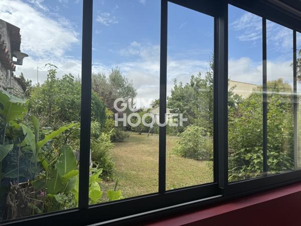 MAISON À VENDRE DE 7 PIÈCES DE 139,70 M²