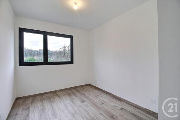 Appartement F4 à vendre  4 pièces - 79,37 m2 THONON LES BAINS - 74