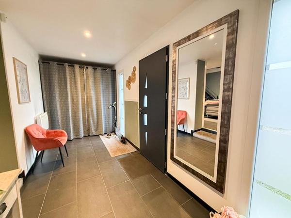 Maison Bourgeoise semi plain-pied, 5 chambres, 225M², terrasse, jardin, garage