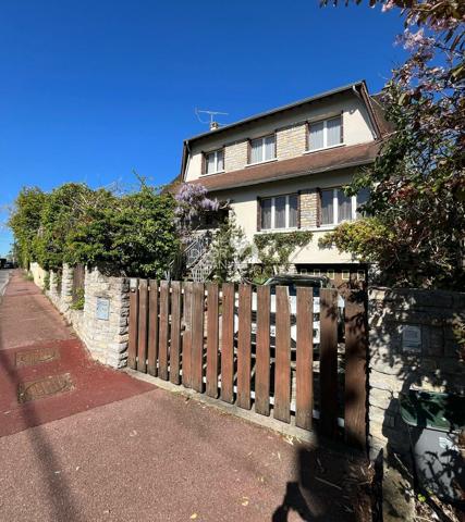Maison - Vendu - 137 m² - VERRIERES-LE-BUISSON | The Door Man