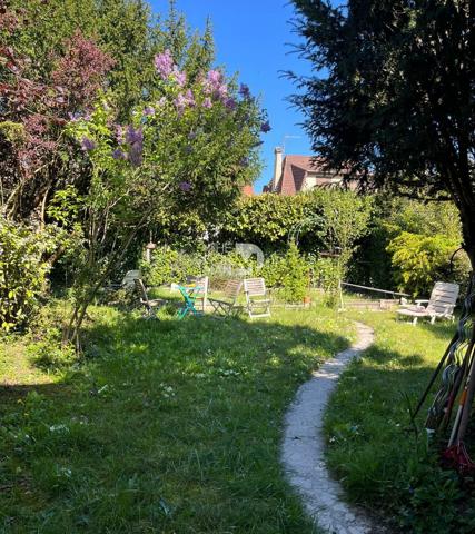Maison - Vendu - 137 m² - VERRIERES-LE-BUISSON | The Door Man
