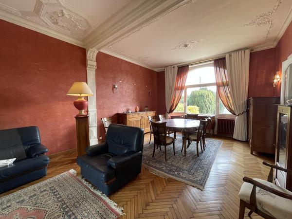 Demeure de Maître de 1930 : un domaine d’exception avec potentiel de rendement à prix ajusté