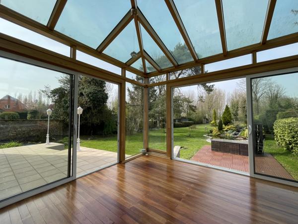 Demeure de Maître de 1930 : un domaine d’exception avec potentiel de rendement à prix ajusté