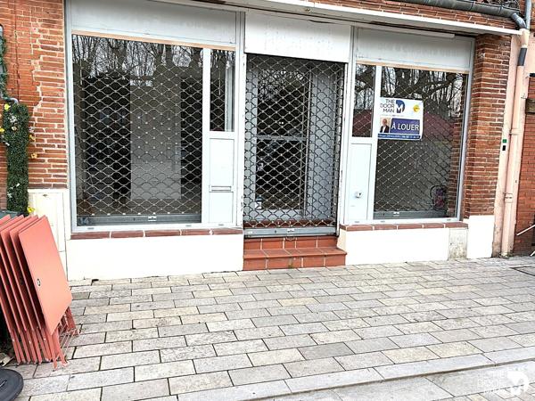 Locaux commerciaux - À louer - 120 m² - MURET | The Door Man
