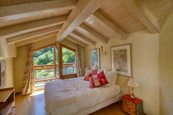 Spacieux chalet avec piscine aux Houches