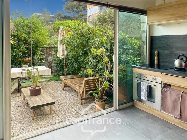 Appartement à vendre 1 pièces HYERES (83) - 47 m2 à Giens - Jardin et Parking