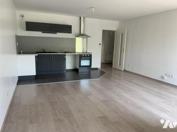 APPARTEMENT TYPE 3 / TERRASSE / PARKING