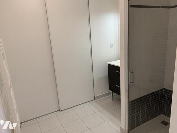 APPARTEMENT TYPE 3 / TERRASSE / PARKING