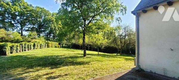 À Vendre : Maison Traditionnelle au Val d'Anast, Proximité de Lieuron
Dans un hameau calme, dé...