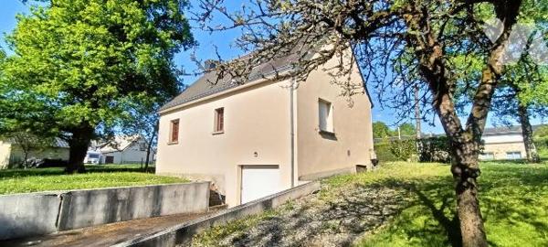 À Vendre : Maison Traditionnelle au Val d'Anast, Proximité de Lieuron
Dans un hameau calme, dé...