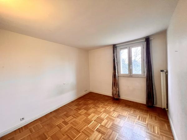 Aulnay-sous-Bois (93600) 3 Pièces 62m2 avec balcons, parking futur métro