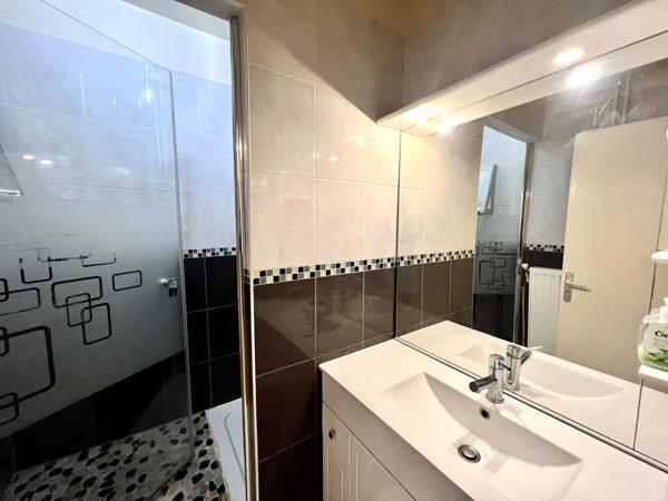 Aulnay-sous-Bois (93600) 3 Pièces 62m2 avec balcons, parking futur métro