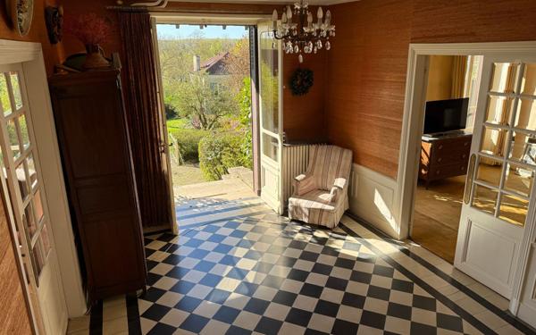 Maison à vendre    8 pièces • 239,17 m2 Auvers-sur-Oise