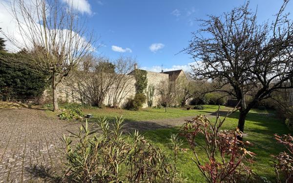 Maison à vendre    8 pièces • 239,17 m2 Auvers-sur-Oise