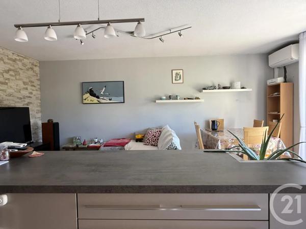 Appartement T3 à vendre  3 pièces - 66,43 m 2   FONTAINE  - 38