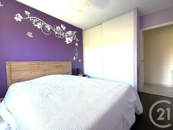 Appartement T3 à vendre  3 pièces - 66,43 m 2   FONTAINE  - 38