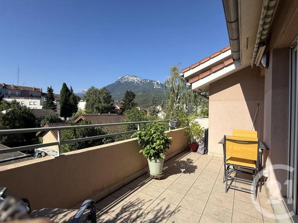 Appartement T3 à vendre  3 pièces - 66,43 m 2   FONTAINE  - 38