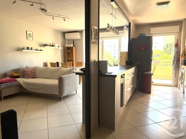 Appartement T3 à vendre  3 pièces - 66,43 m 2   FONTAINE  - 38