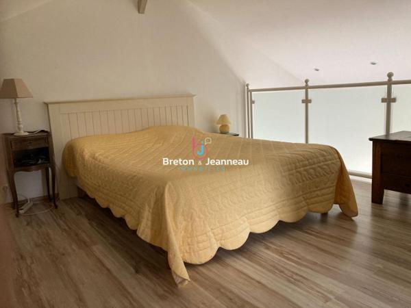 Propriété d'exception avec forêt, plan d'eau sur 8 ha secteur Villaines la Juhel