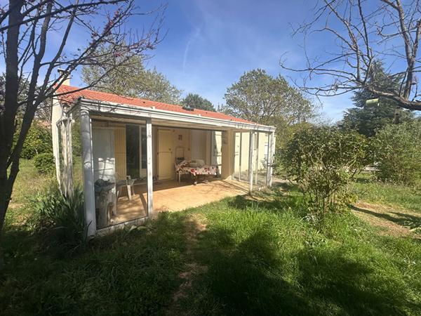 A VENDRE 83470 SAINT MAXIMIN LA SAINTE BAUME MAISON PLAIN PIED T4 DE 87 M2 SUR 1600 M2  DE JARDIN GARAGE