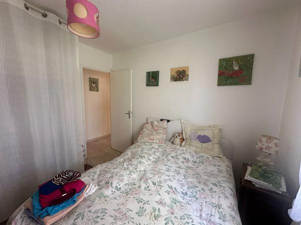 A VENDRE 83470 SAINT MAXIMIN LA SAINTE BAUME MAISON PLAIN PIED T4 DE 87 M2 SUR 1600 M2  DE JARDIN GARAGE