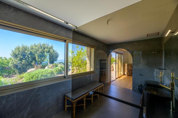 Maison à vendre  4 pièces - 140 m2 PORTO VECCHIO - 201