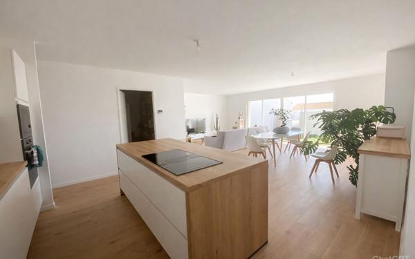 Maison à vendre    5 pièces •  Saintes