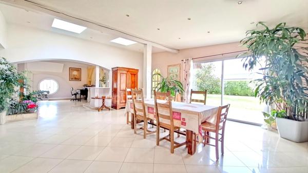 Maison familiale à vendre à Hauterive (03), proche Vichy – 155 m² habitables – 3 chambres – terrain 800 m²