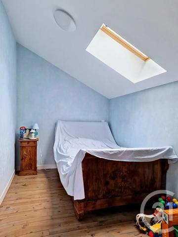 Maison à vendre  6 pièces - 134,53 m 2   CLERMONT FERRAND  - 63