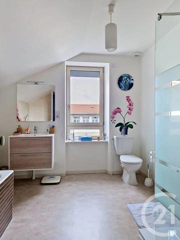 Maison à vendre  6 pièces - 134,53 m 2   CLERMONT FERRAND  - 63