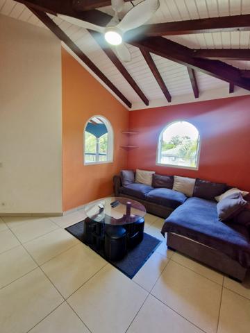 Les Abymes (97139) Haut de villa T4 aux Abymes