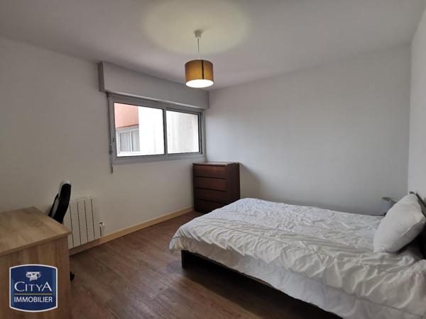 Appartement à louer 4 pièces 84.14m²