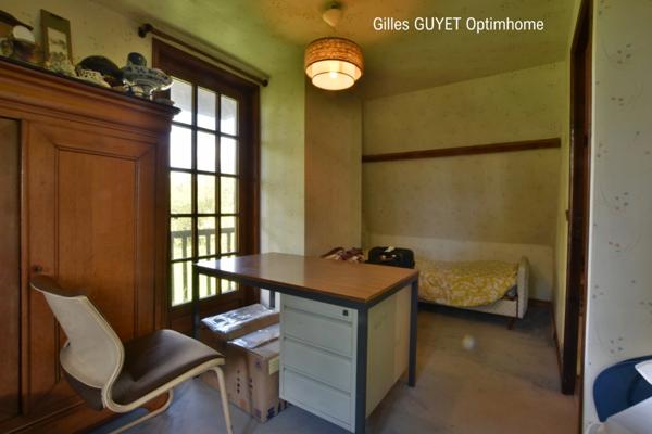 15MN de BERNAY MAISON DE CARACTÈRE T6 214000€ avec garage et 3000M² de terrain