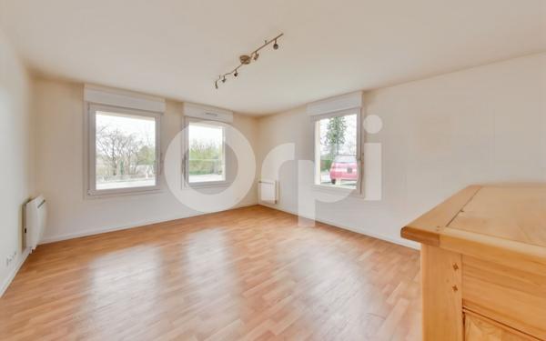 Appartement à vendre    2 pièces • 48 m2 Nanteuil-le-Haudouin