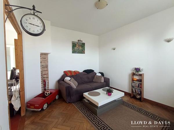 MAISON INDIVIDUELLE 3 CHAMBRES AVEC JARDIN -  CENTE VILLE DE SENS 89